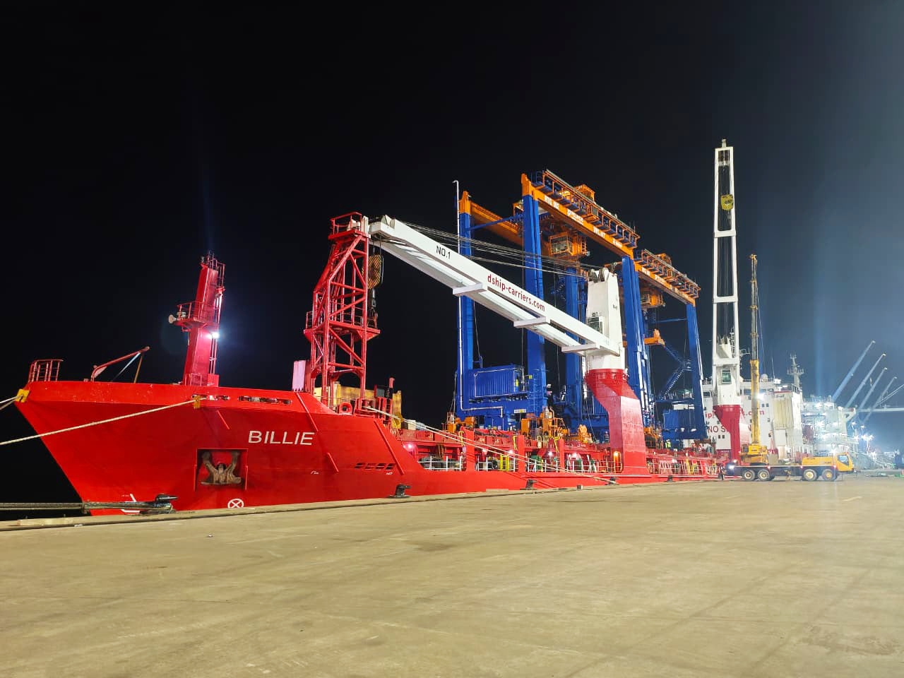 Terminal Kijing Tambah Dua RTG Hybrid Baru, Perkuat Kapasitas Bongkar Muat Pascasukses Ekspor Perdana