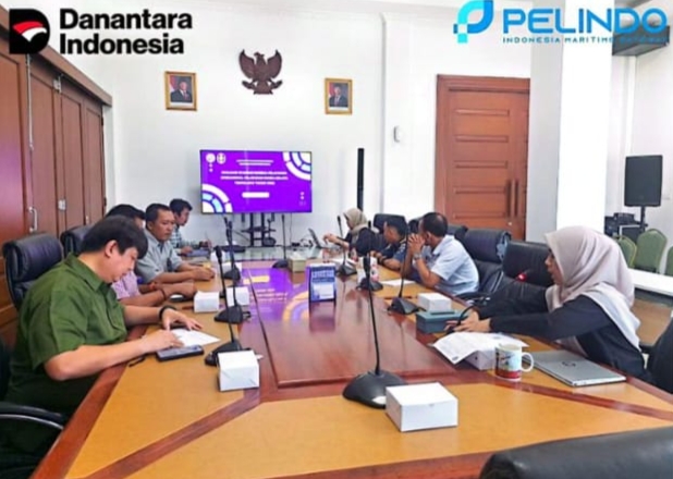 Pelindo Regional 2 Sunda Kelapa Bersama KSOP Kelas III Sunda Kelapa Gelar Rapat Monitoring dan Evaluasi Standar Kinerja Pelayanan Operasional Triwulan II